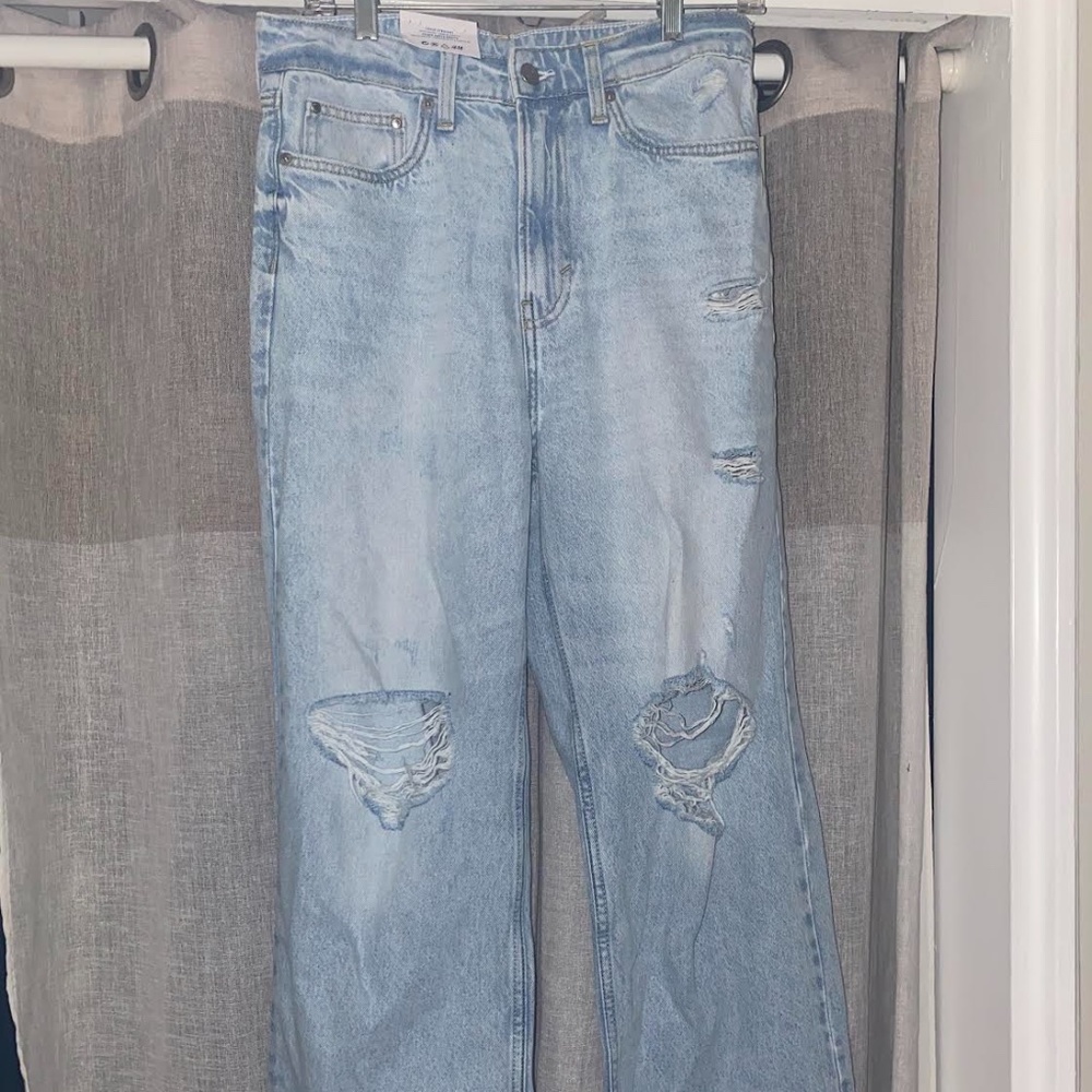 H&M Straight loose ripped jeans